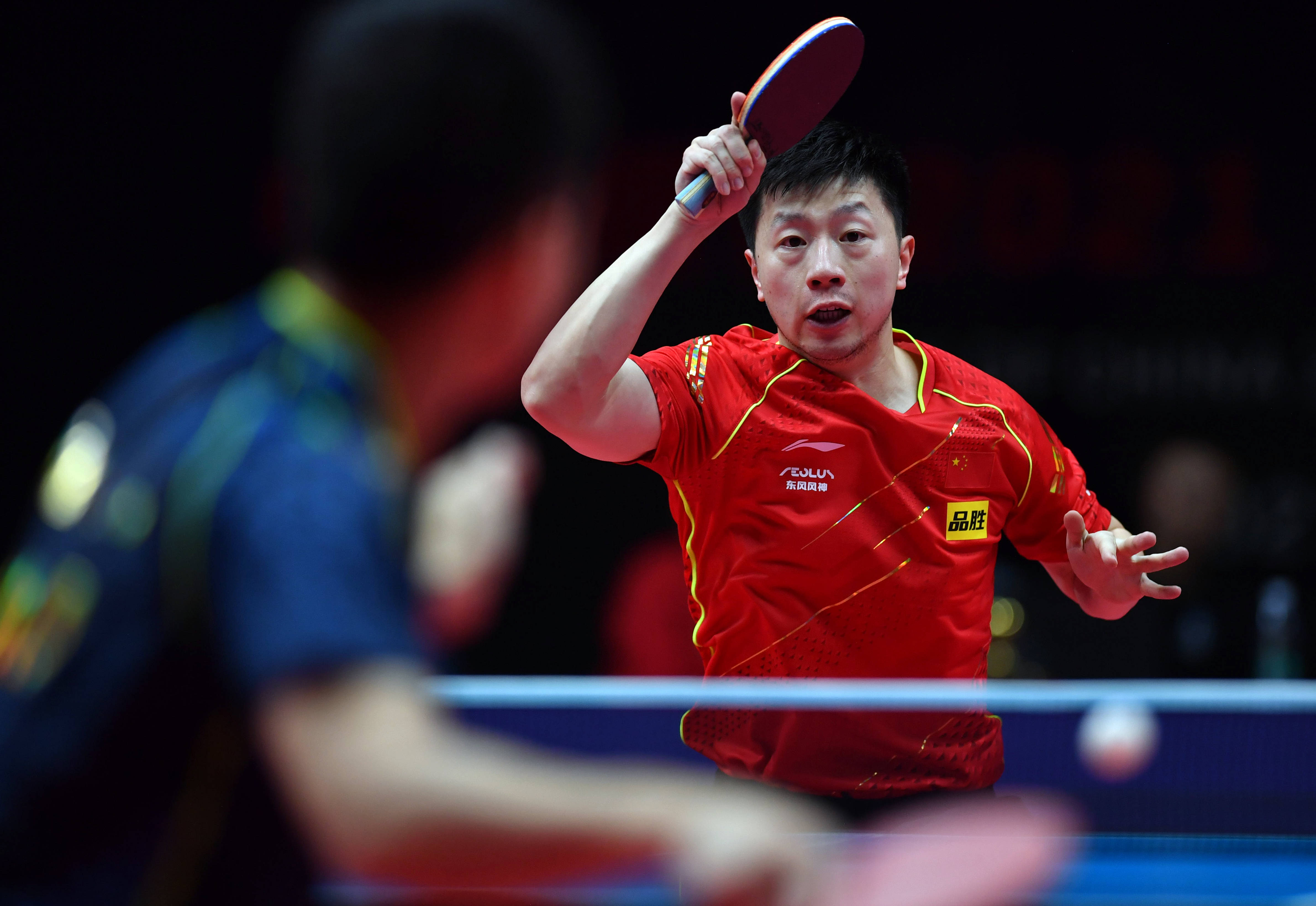 三人组占据 三人组占据