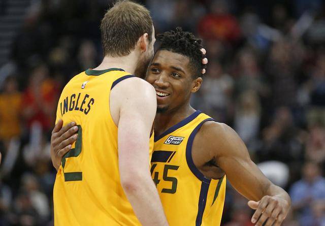 球队重振雄 球队重振雄